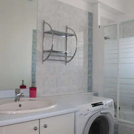 Calme, Climatise Et Equipe Avec Terrasse Vue - 2 Couchages - Fr-1-252a-67 Apartament