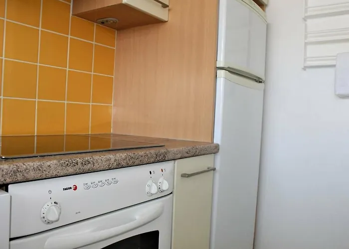 Calme, Climatise Et Equipe Avec Terrasse Vue - 2 Couchages - Fr-1-252a-67 Apartment