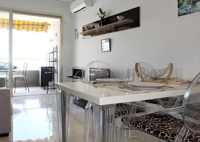 Calme, Climatise Et Equipe Avec Terrasse Vue - 2 Couchages - Fr-1-252a-67 Apartment Villeneuve-Loubet