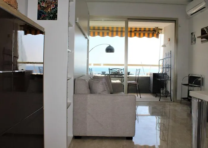 Calme, Climatise Et Equipe Avec Terrasse Vue - 2 Couchages - Fr-1-252a-67 Apartment Villeneuve-Loubet