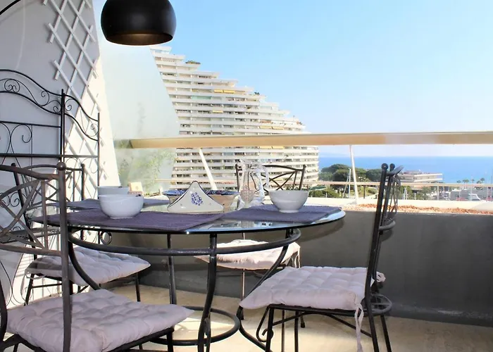 Calme, Climatise Et Equipe Avec Terrasse Vue - 2 Couchages - Fr-1-252a-67 Apartment